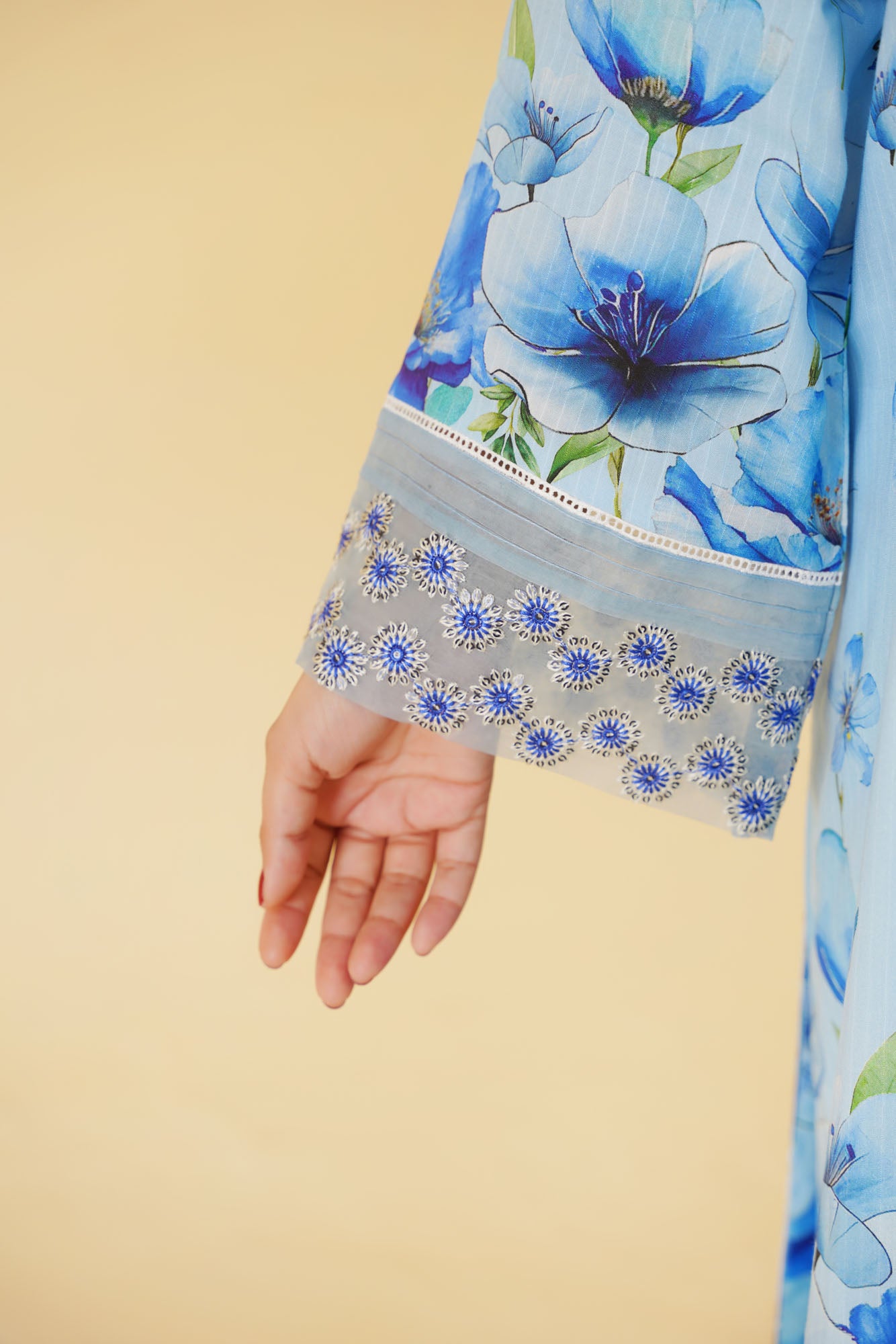Gulfarosh Winter Stitched 3-Piece | GF-219