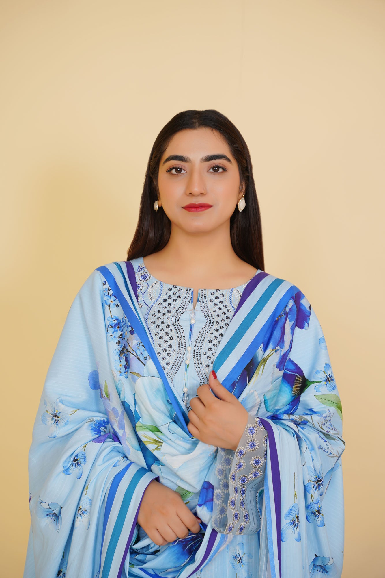 Gulfarosh Winter Stitched 3-Piece | GF-219
