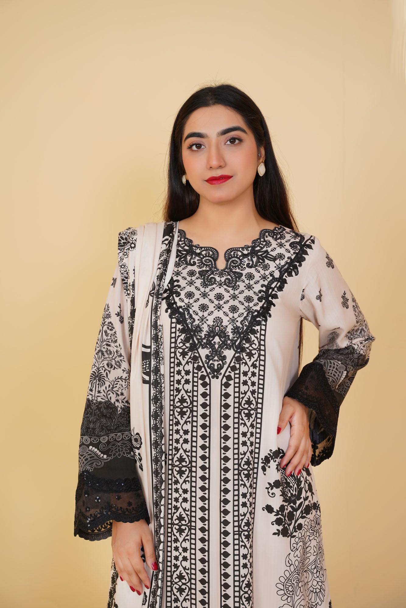 Gulfarosh Winter Stitched 3-Piece | GF-220