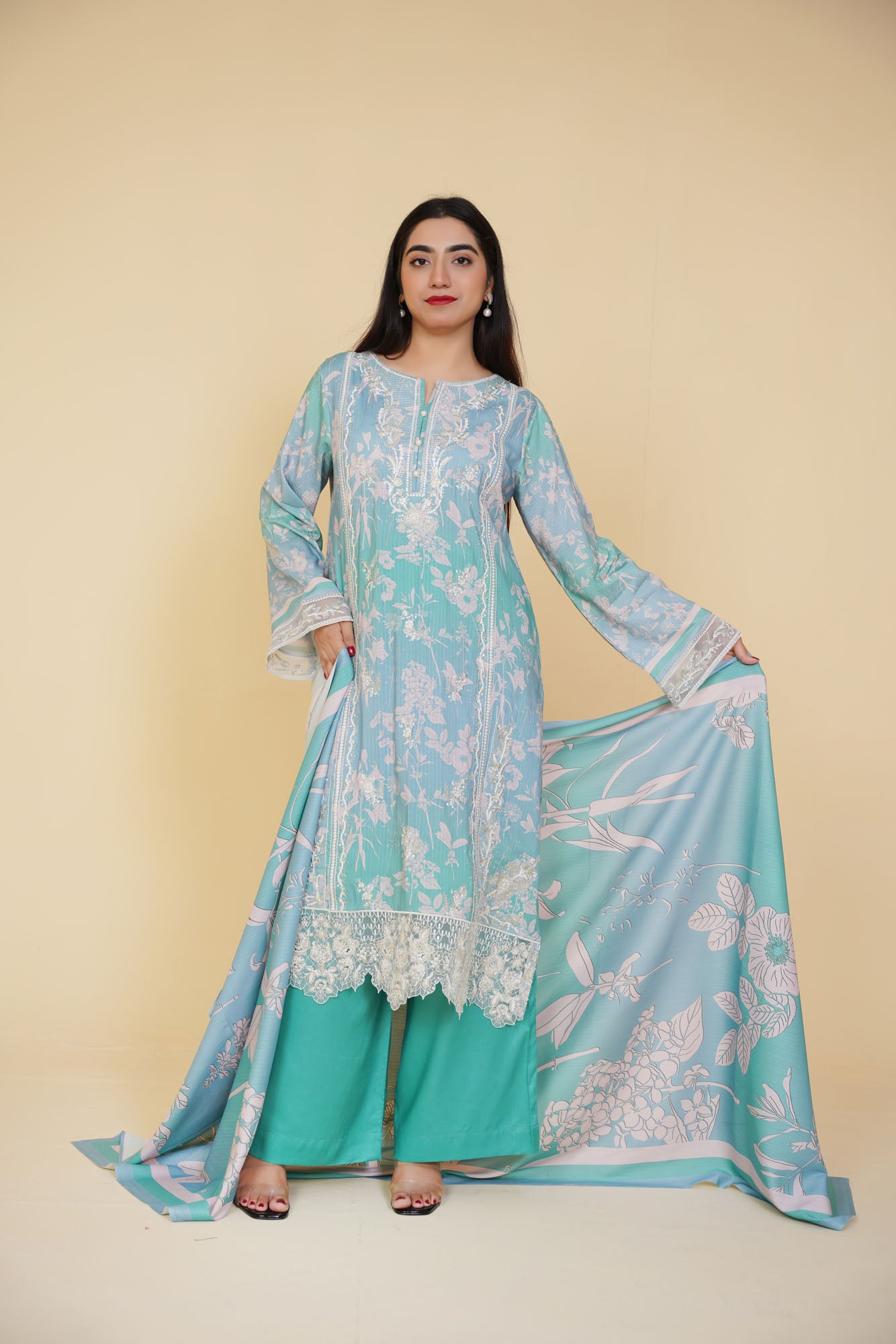 Gulfarosh Winter Stitched 3-Piece | GF-221