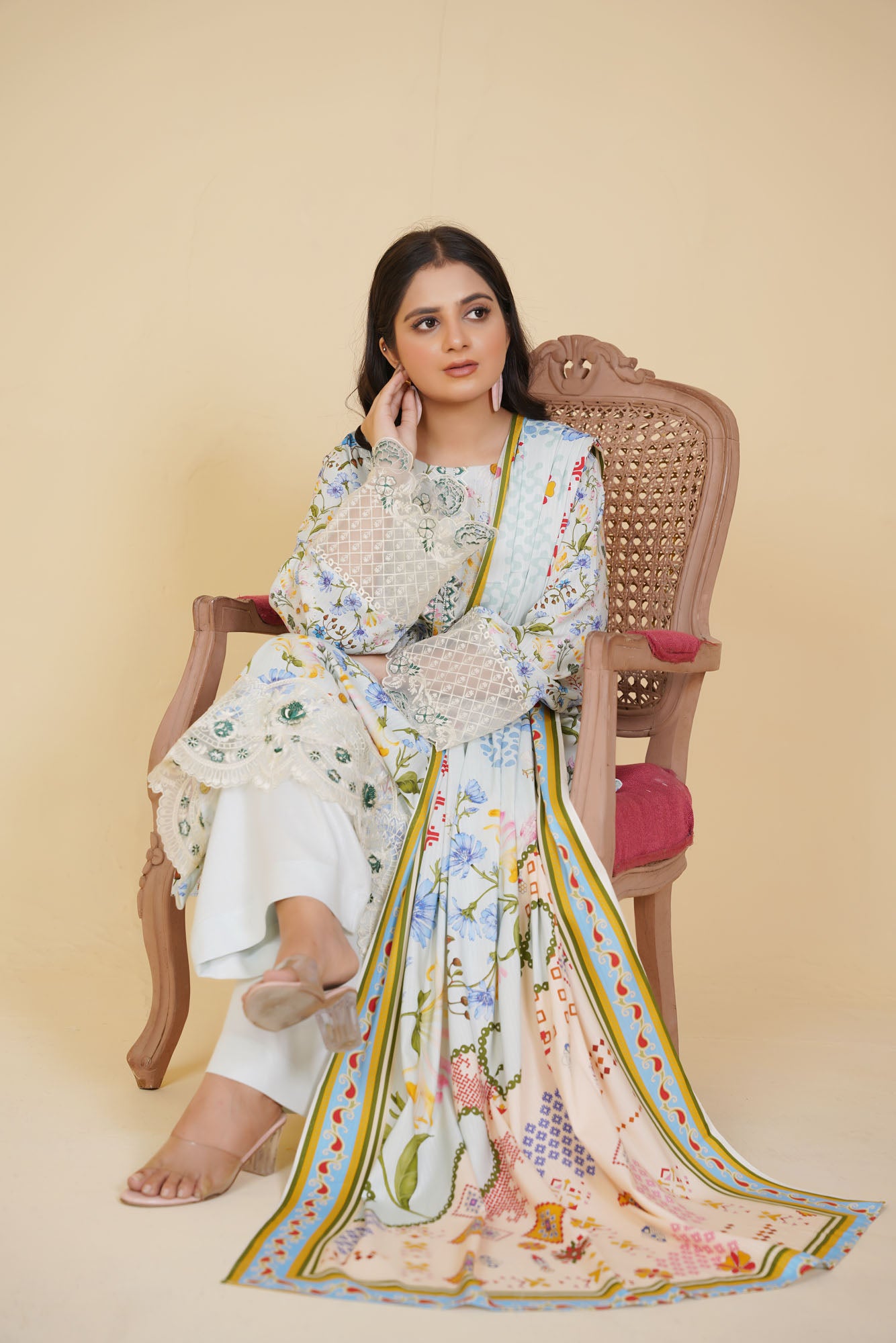 Gulfarosh Winter Stitched 3-Piece | GF-224